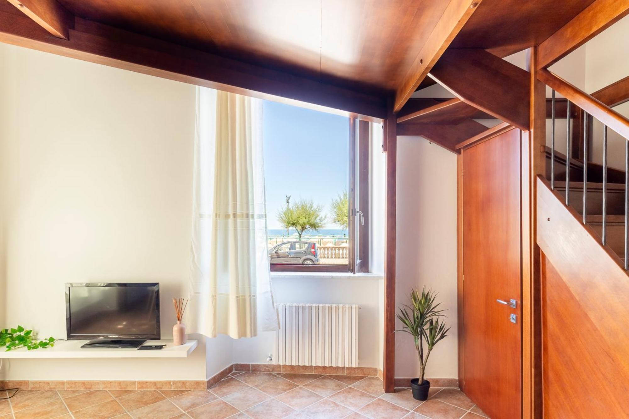 Bagni Pancaldi Sea View Apartment! ลีวอร์โน ภายนอก รูปภาพ